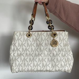 Michael Kors purse and wallet